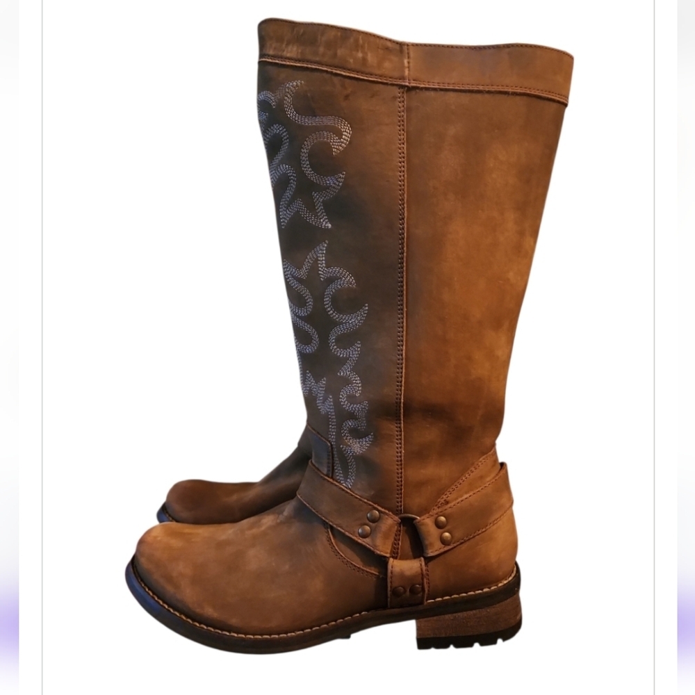 Abilene Women's Rawhide 12" Tall Side Zipper Harness Boot Round Toe 5911 Brown - Picture 3 of 9